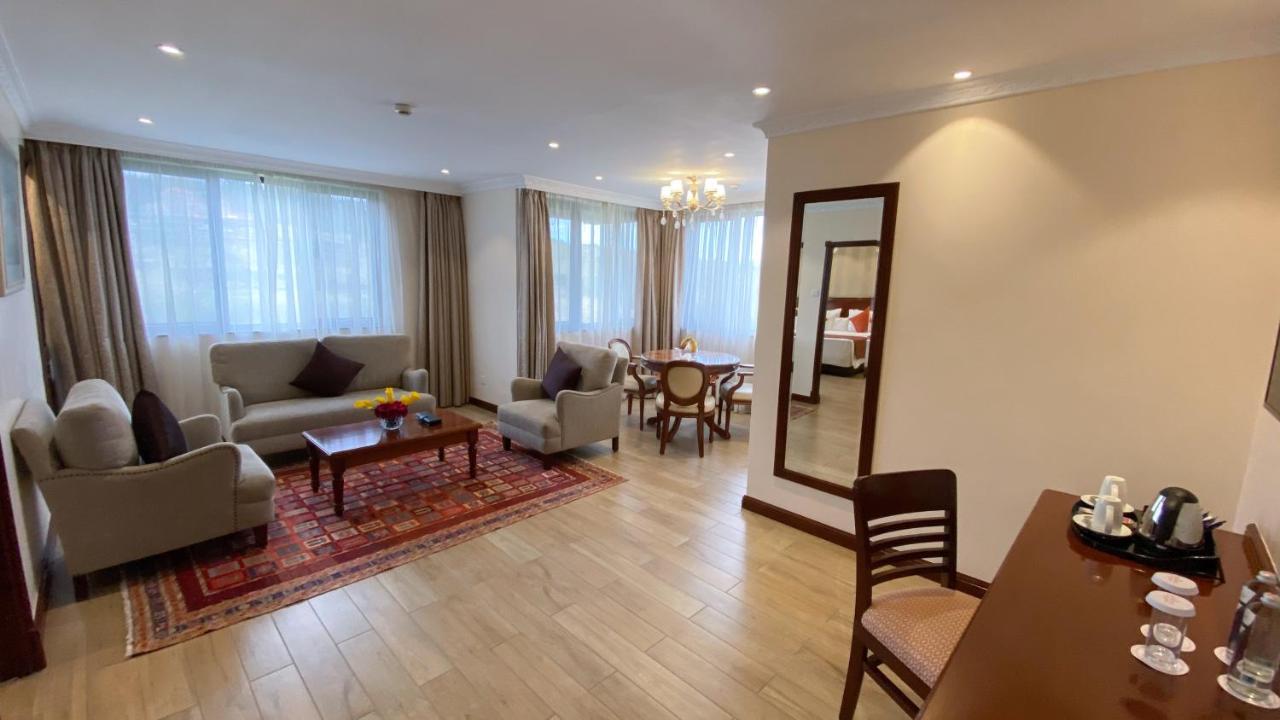 Sarova Woodlands Hotel And Spa Накуру Экстерьер фото
