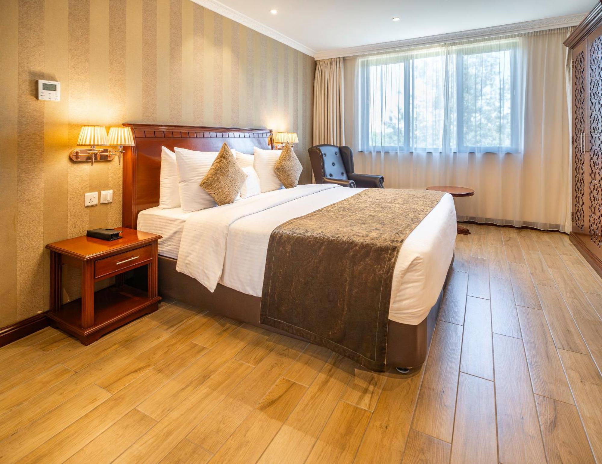 Sarova Woodlands Hotel And Spa Накуру Экстерьер фото